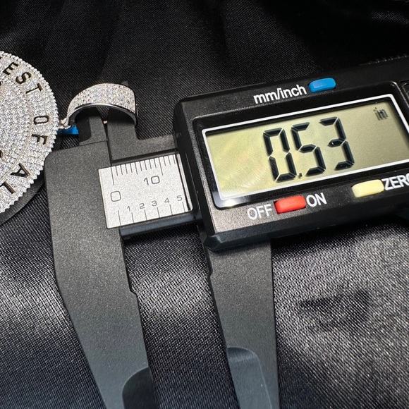 White gold vermeil 925 stamped GRA diamond Goat pendant, passes diamond testers - Picture 5 of 7